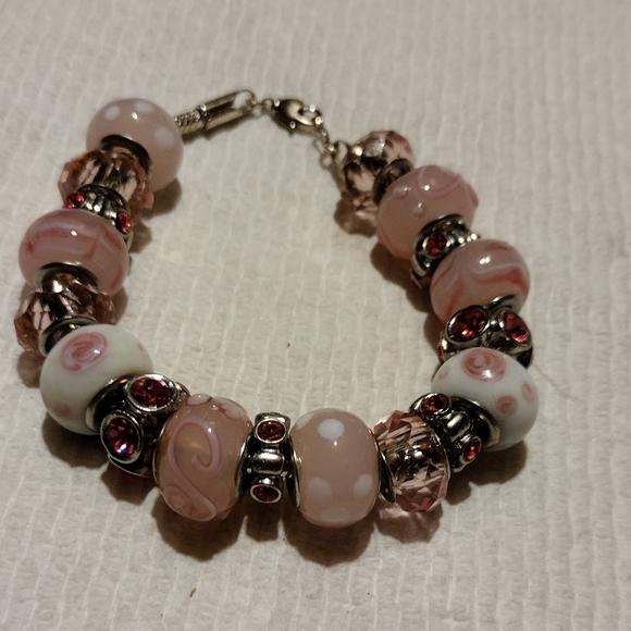 Full Pandora style charm bracelet - Picture 6 of 16